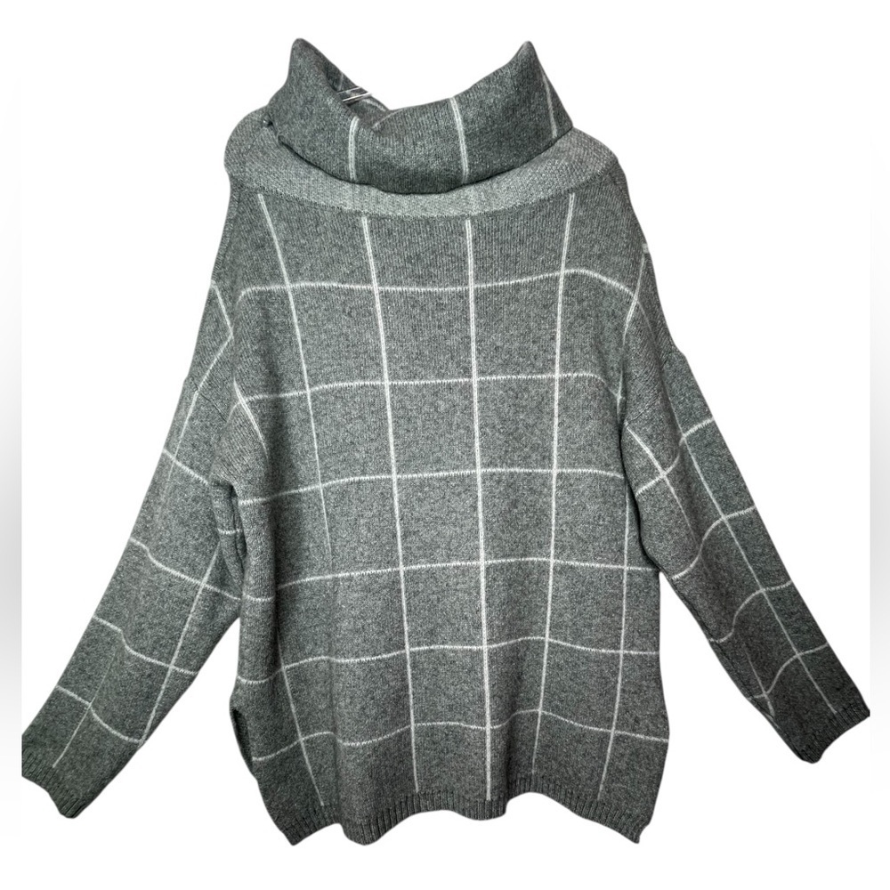 Cozy Gray Windowpane Cowl Neck
Sweater Soft Knit - Picture 6 of 14